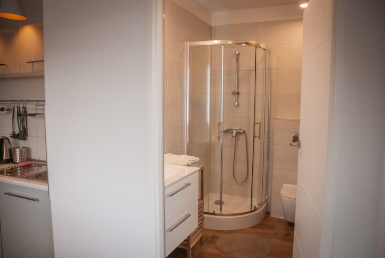 Noclegi "Boczna 5A" Apartamenty Goscinne Щавно-Здруй Экстерьер фото