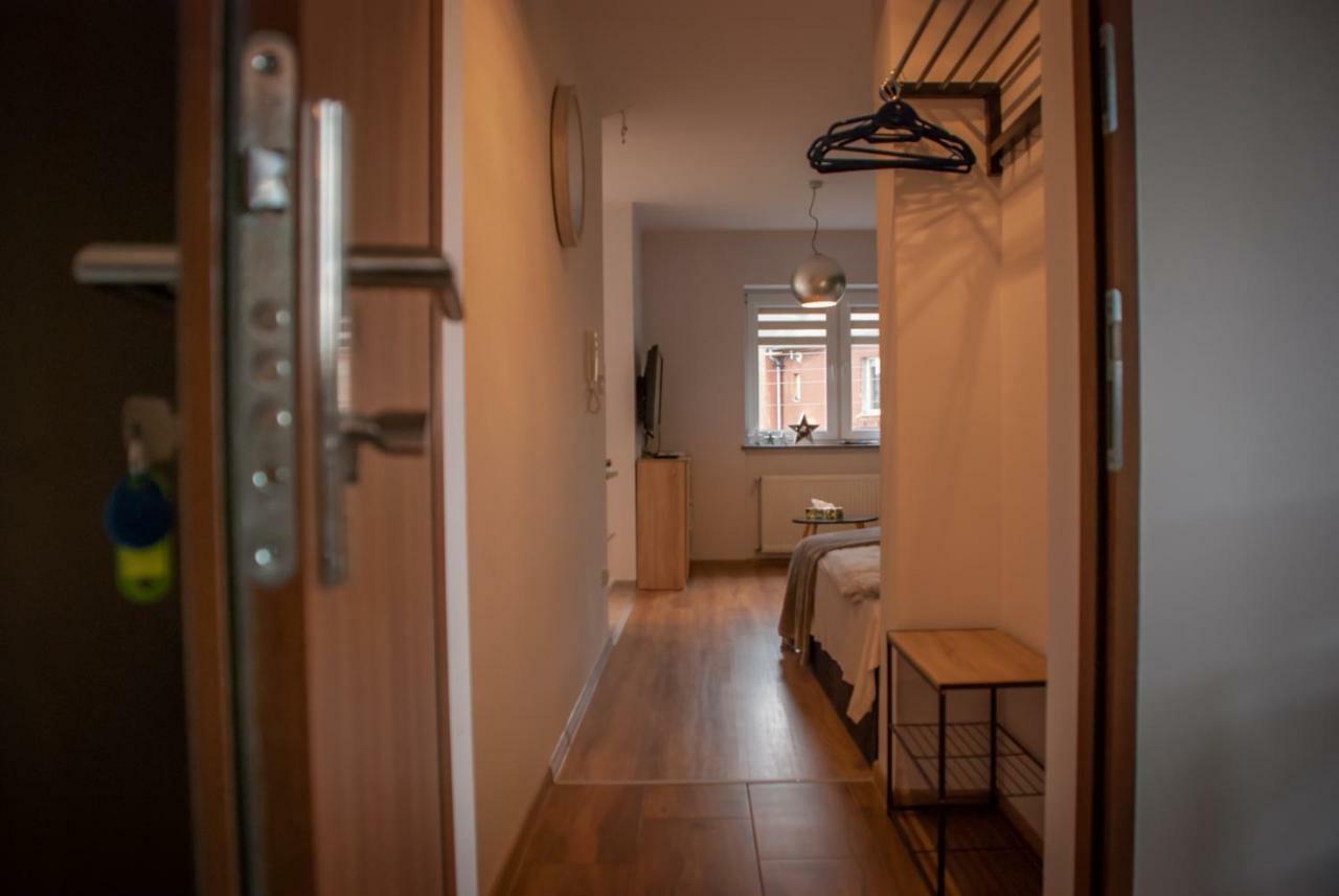 Noclegi "Boczna 5A" Apartamenty Goscinne Щавно-Здруй Экстерьер фото