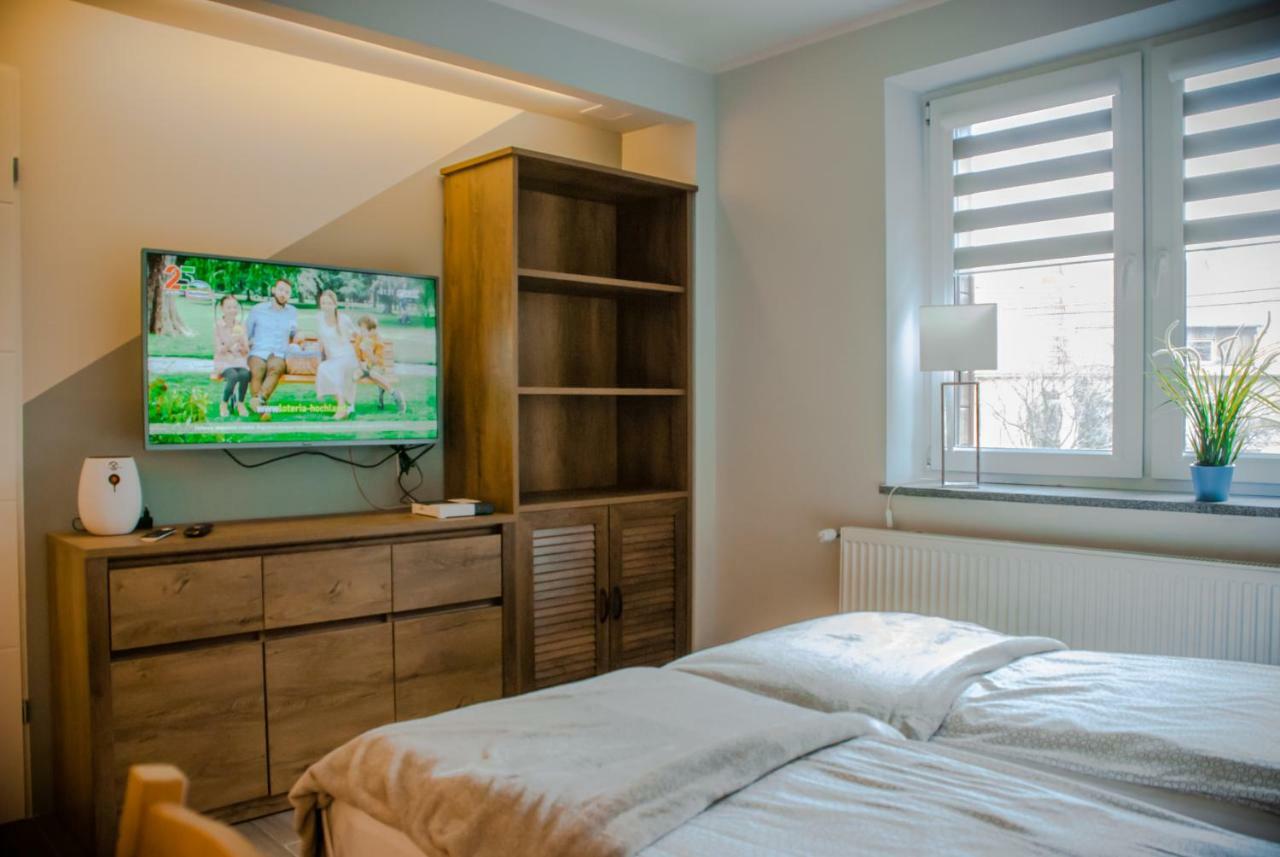 Noclegi "Boczna 5A" Apartamenty Goscinne Щавно-Здруй Экстерьер фото